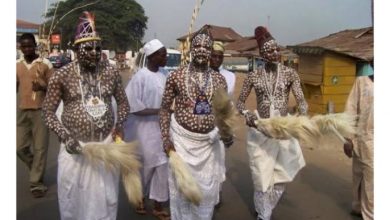 Oro-worshippers